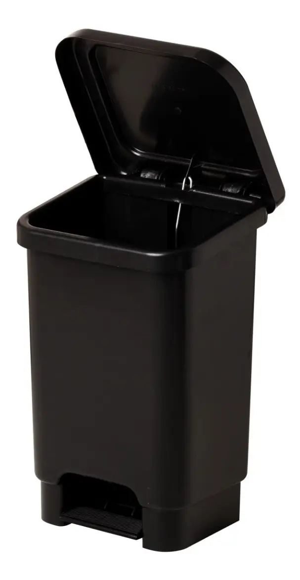 Lixeira com Pedal 25 Litros Preta